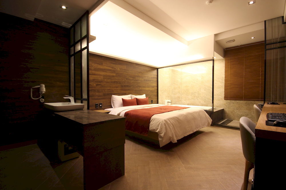 The Club Hotel Seomyeon Pusan Zewnętrze zdjęcie