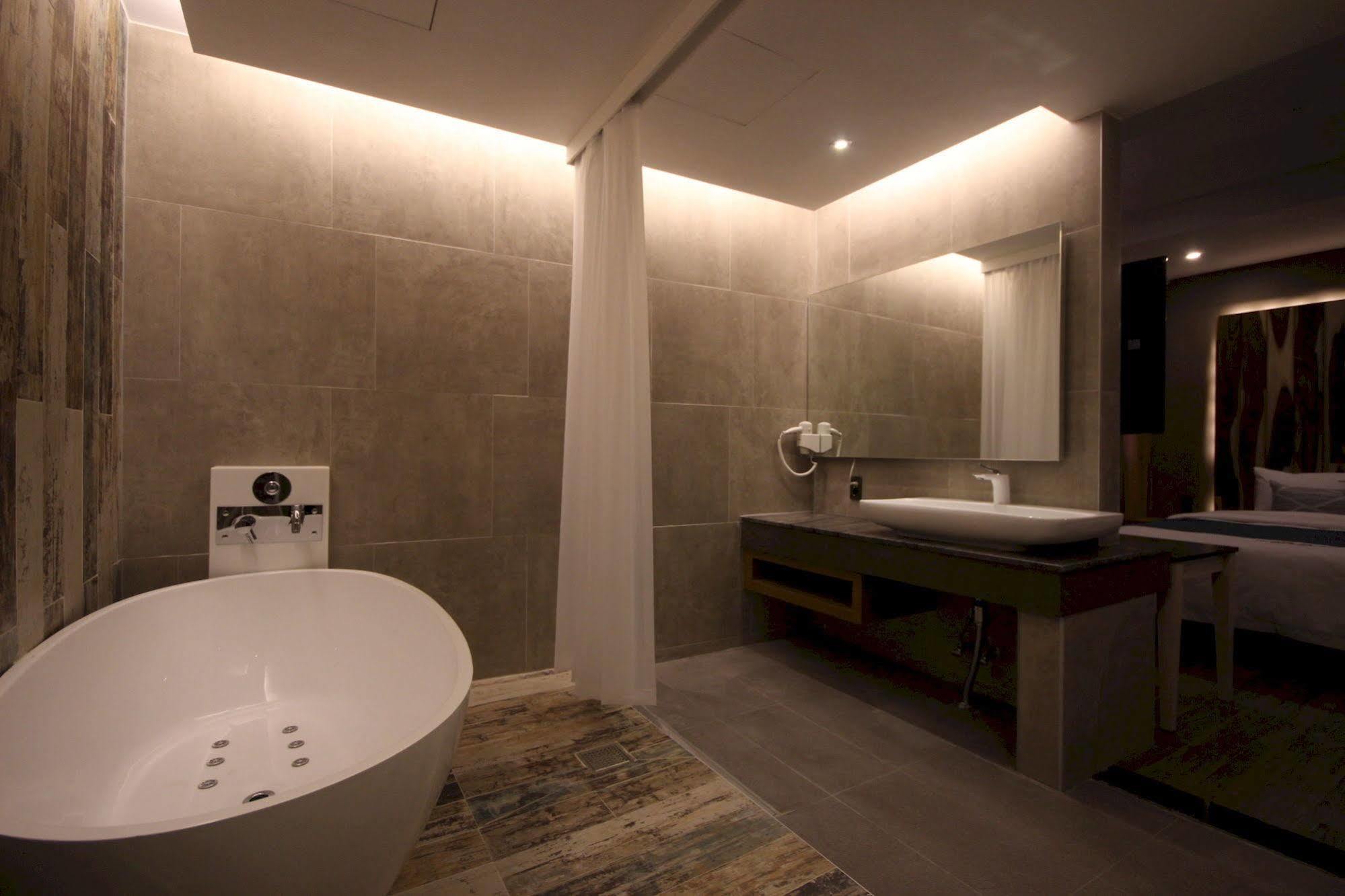 The Club Hotel Seomyeon Pusan Zewnętrze zdjęcie