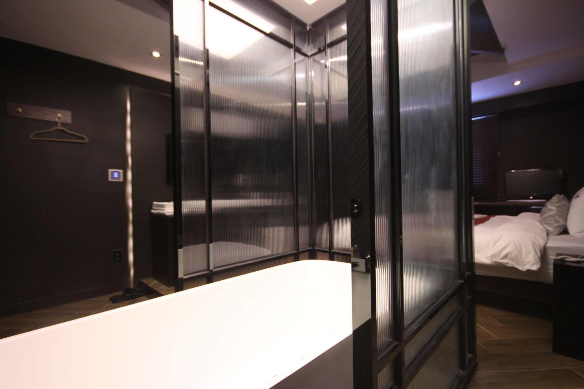 The Club Hotel Seomyeon Pusan Zewnętrze zdjęcie