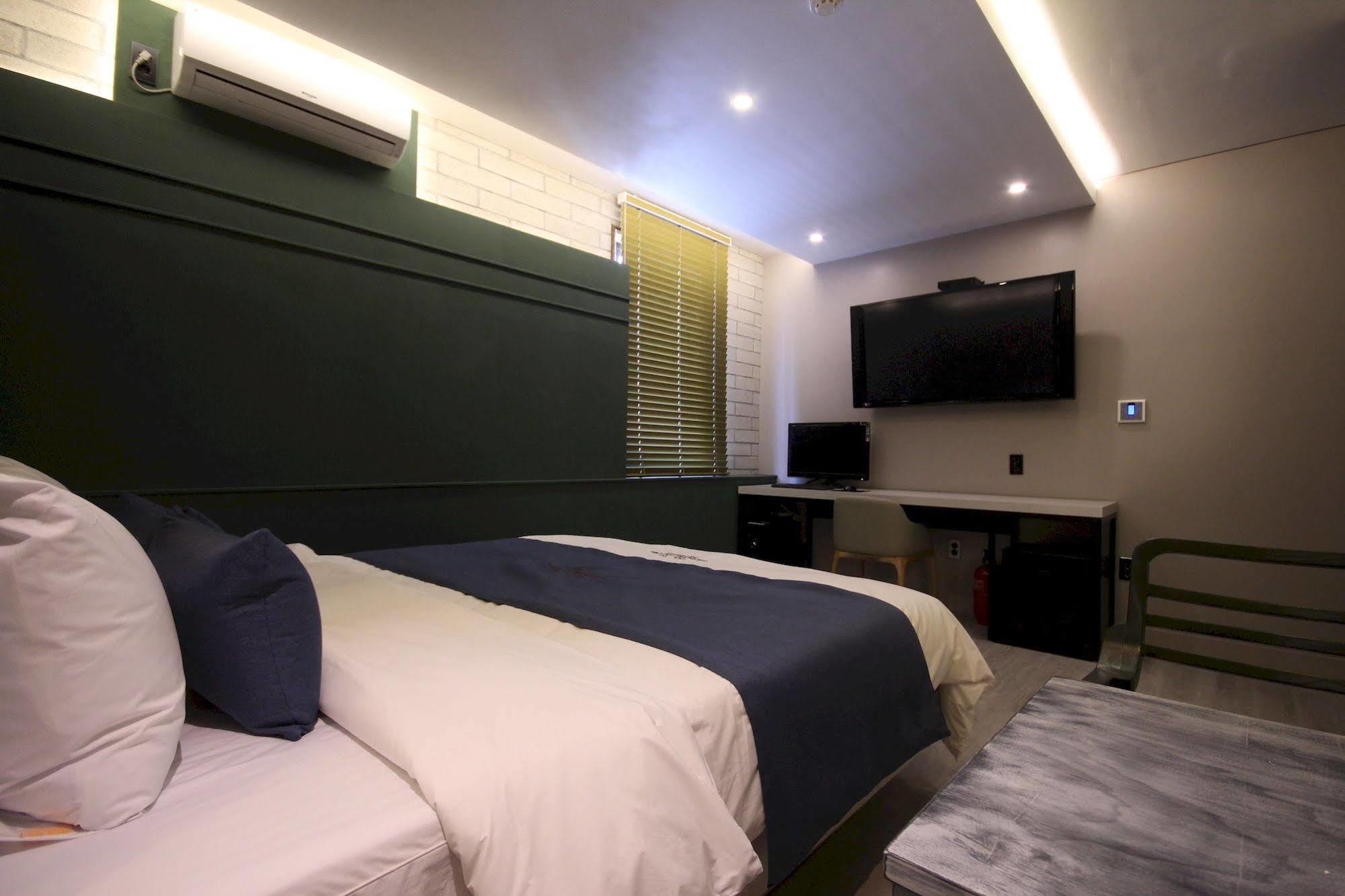 The Club Hotel Seomyeon Pusan Zewnętrze zdjęcie