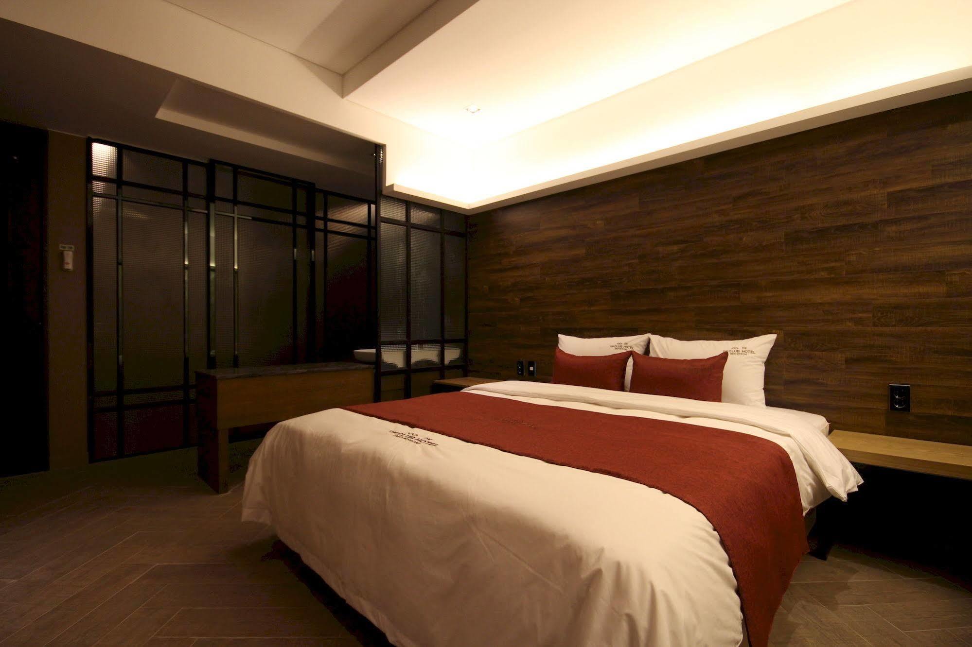 The Club Hotel Seomyeon Pusan Zewnętrze zdjęcie